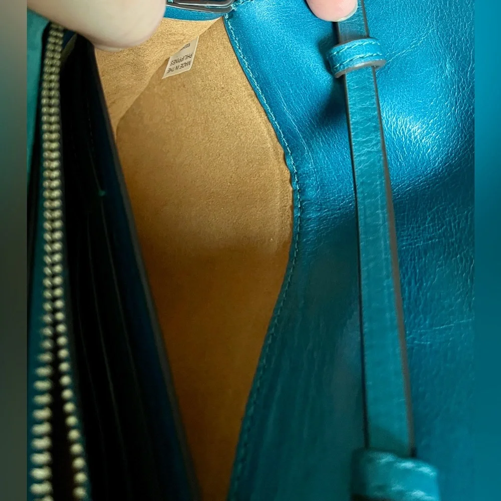 Tory Burch Turquoise Blue Leather and Suede ‘Miller’ Wallet-on-Chain Crossbody